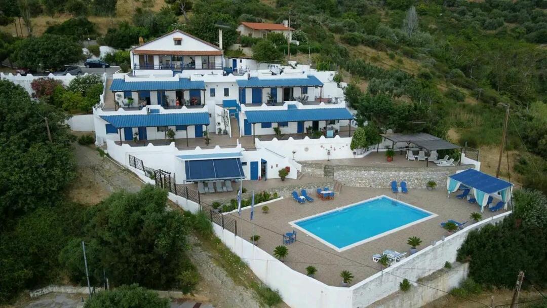 Studios Avra Akhladherí Esterno foto